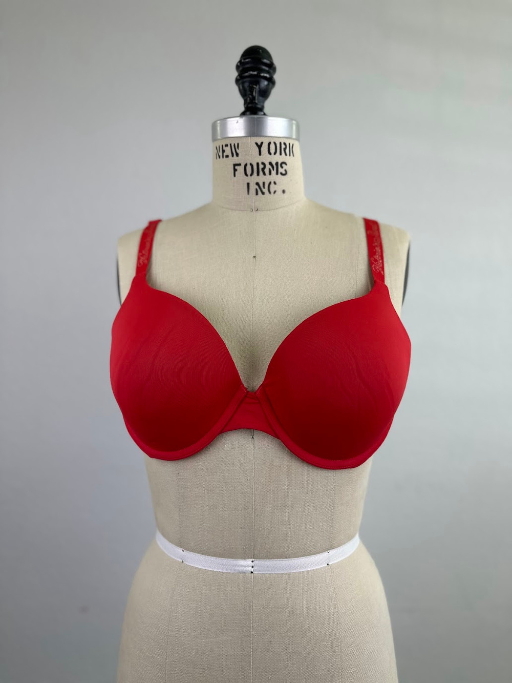 Victoria's Secret Red Push Up Bra Lace Straps 38C